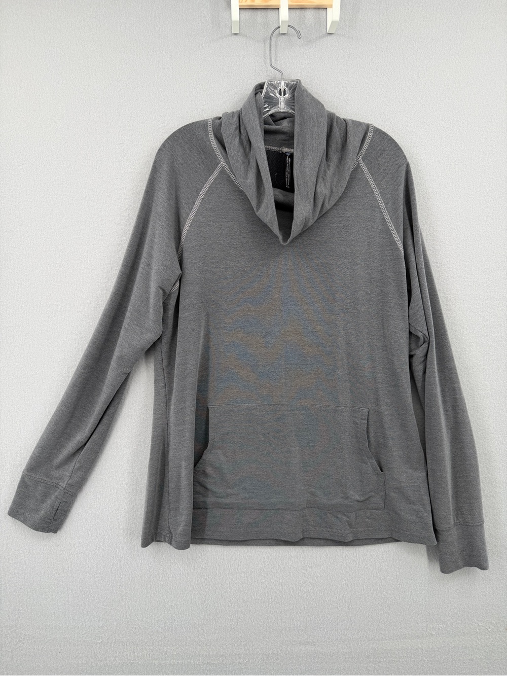 Kuhl Alea Cowl Neck Long Sleeve Pullover Marsupial Thumb Sweater Womens XL Gray